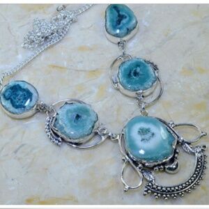NEW HANDCRAFTED SOLAR QUARTZ NECKLACE